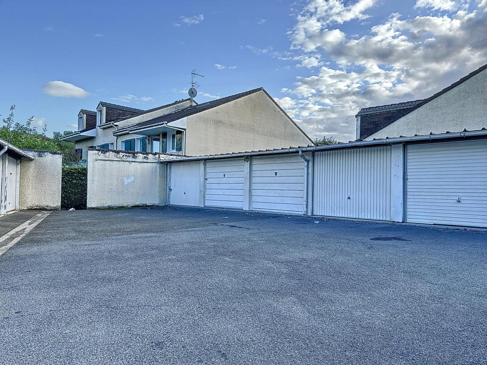 Maison 73M2 Avec Jardin St-Denis Saint-Denis  Exterior foto