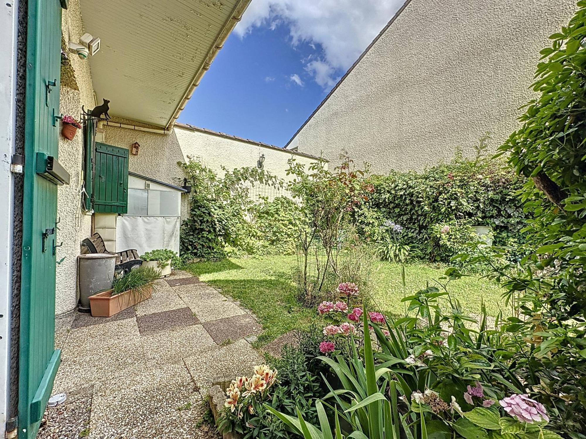Maison 73M2 Avec Jardin St-Denis Saint-Denis  Exterior foto
